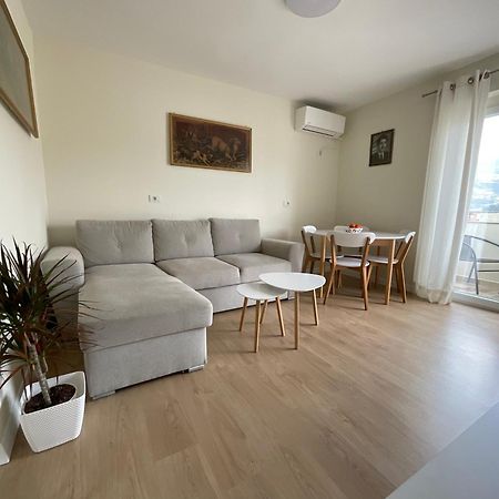 Spring Apartment In Përmet Kültér fotó